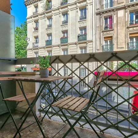 Studio Et Lumineux à Belleville * Paris
